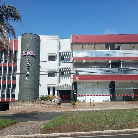 Carlton Plaza Torre Hotel Araxa Bagian luar foto