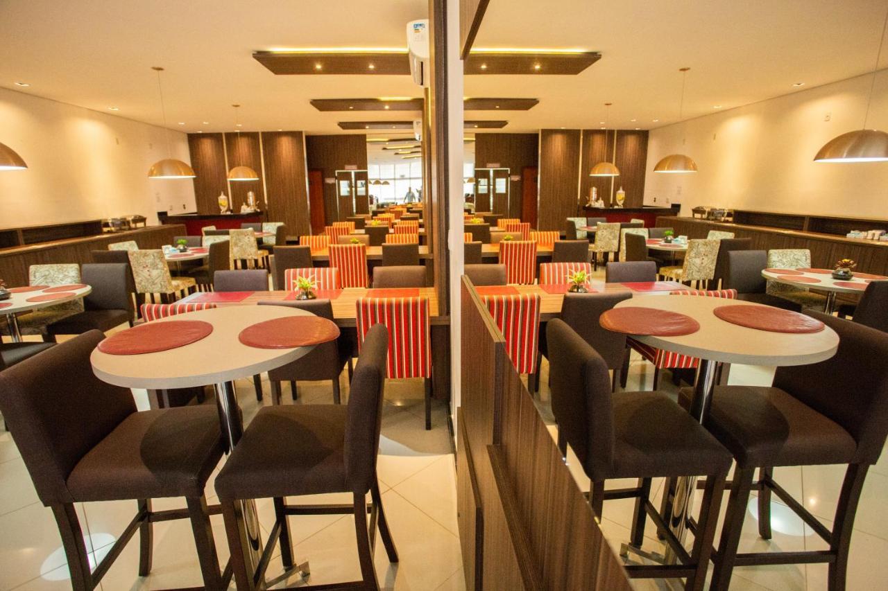 Carlton Plaza Torre Hotel Araxa Bagian luar foto