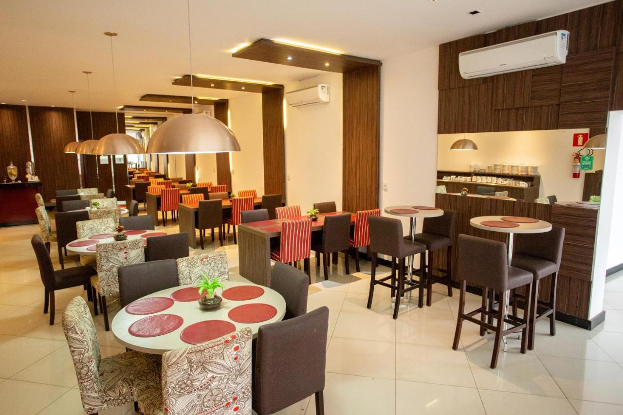Carlton Plaza Torre Hotel Araxa Bagian luar foto