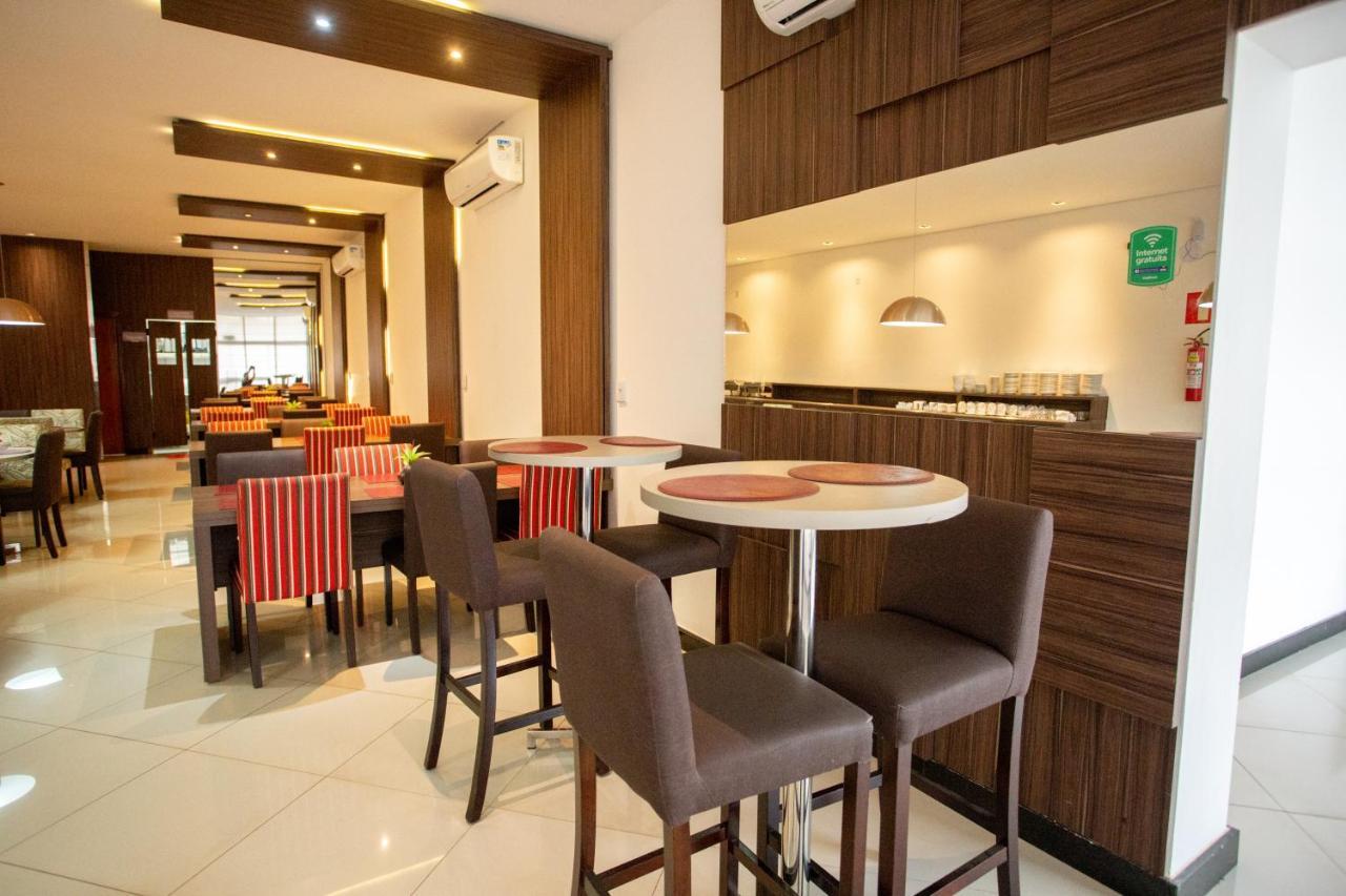 Carlton Plaza Torre Hotel Araxa Bagian luar foto