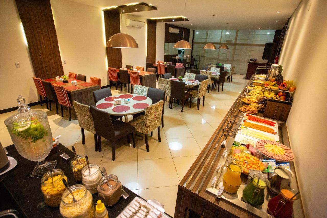 Carlton Plaza Torre Hotel Araxa Bagian luar foto