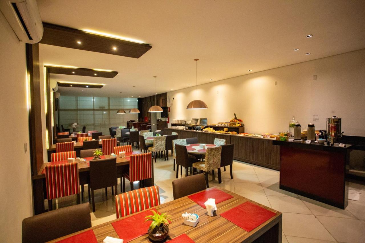Carlton Plaza Torre Hotel Araxa Bagian luar foto