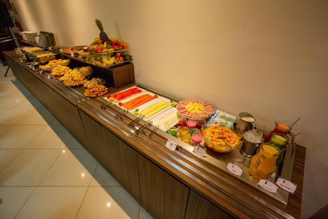 Carlton Plaza Torre Hotel Araxa Bagian luar foto