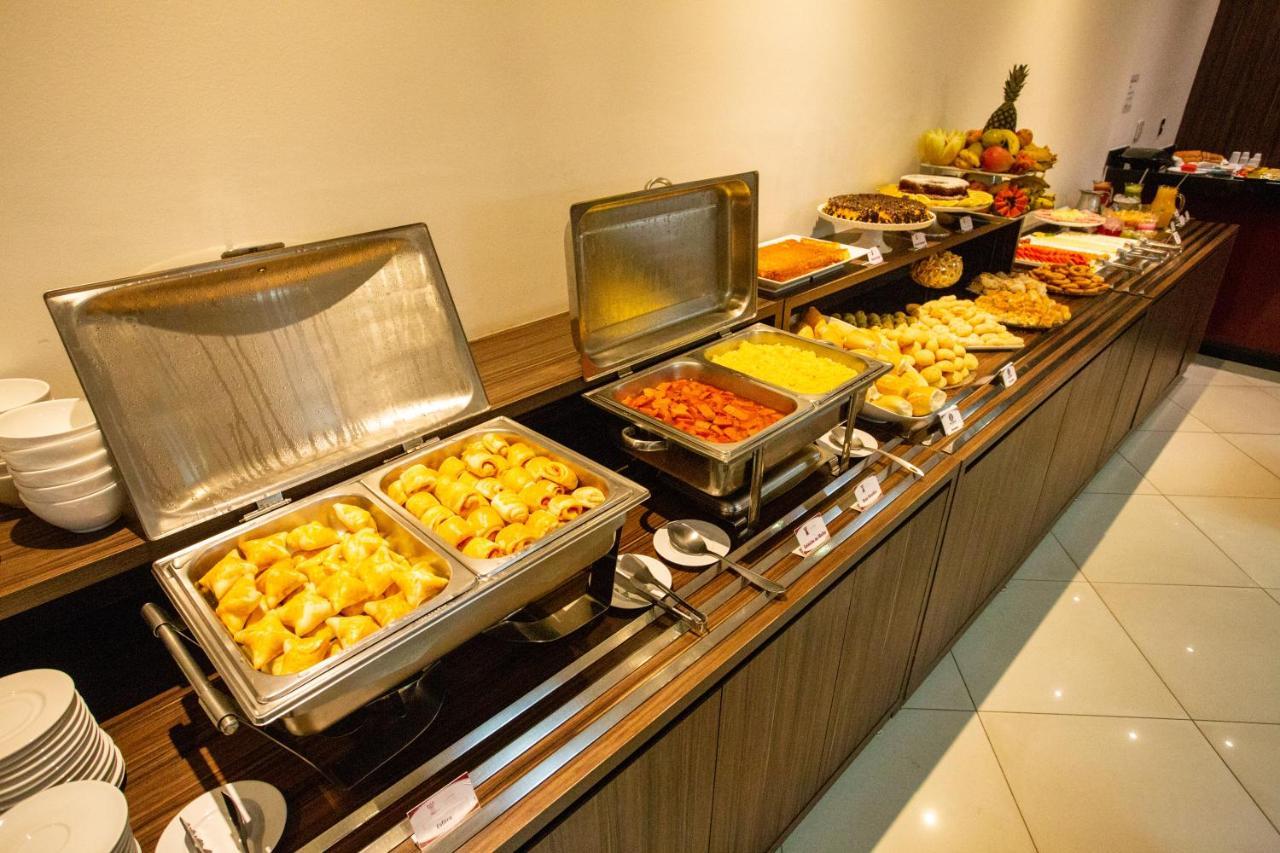 Carlton Plaza Torre Hotel Araxa Bagian luar foto