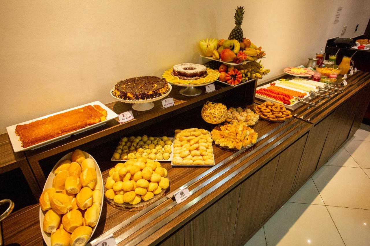 Carlton Plaza Torre Hotel Araxa Bagian luar foto